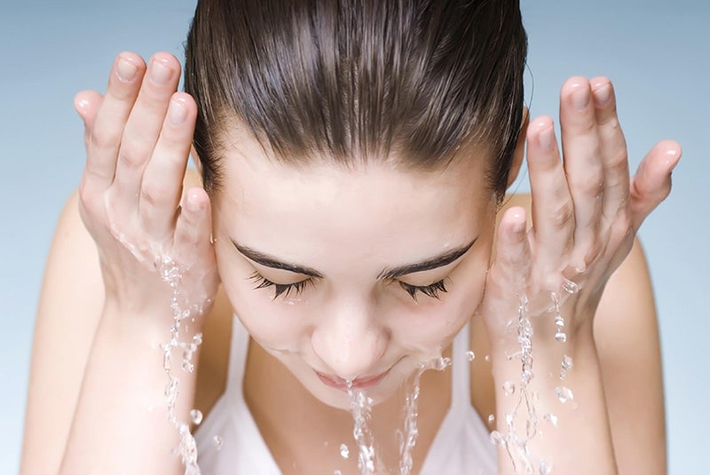 How do you take care of your facial skin at home, and what are good habits for your skin?